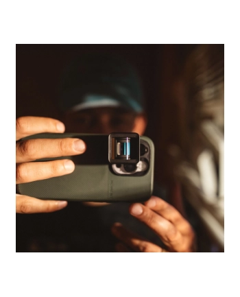 Moment 1.55x Anamorphic Lens - blue Flare - T-Series nr 2