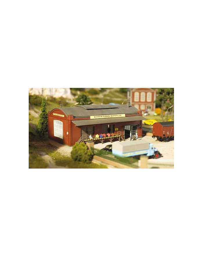 PIKO Fabryka Walizek główny