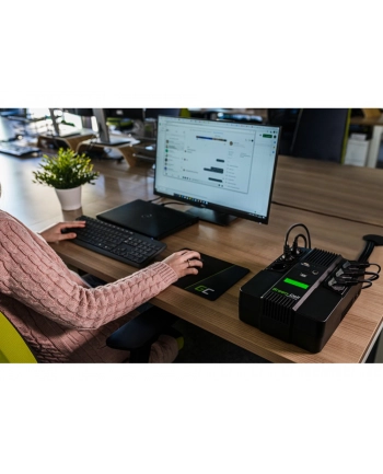 UPS Green Cell Line-Interactive AiO LCD 800VA 480W nr 1