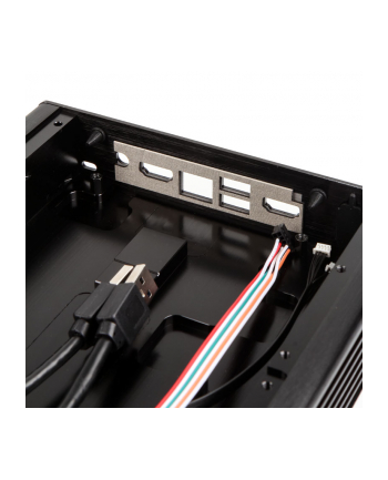 Akasa Obudowa Newton S7D dla Intel NUC, Fanless, Support 2.5'' HDD/SSD, 4 USB