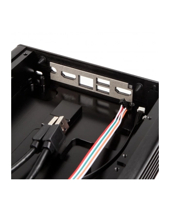 Akasa Obudowa Newton S7D dla Intel NUC, Fanless, Support 2.5'' HDD/SSD, 4 USB